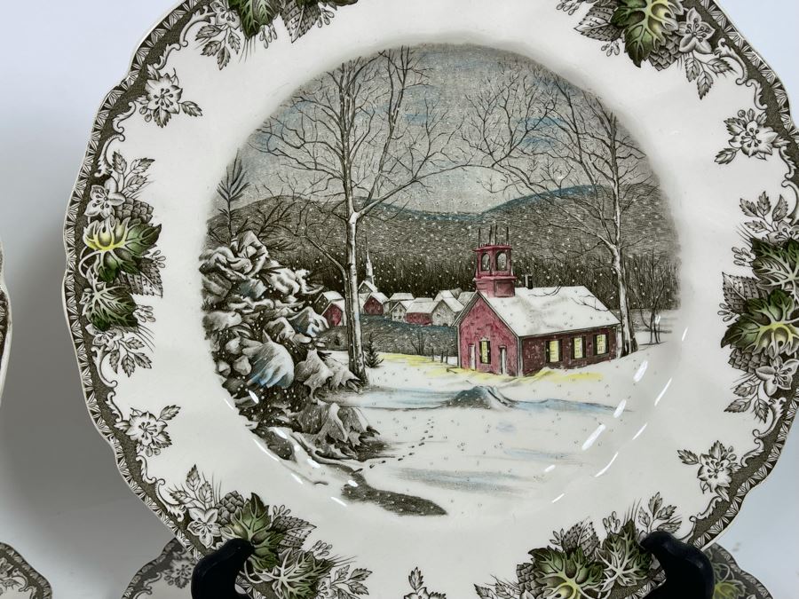 (6) Johnson Bros The Friendly Village 10.5” Large Dinner Plates Replacements Value $300 [Photo 7]
