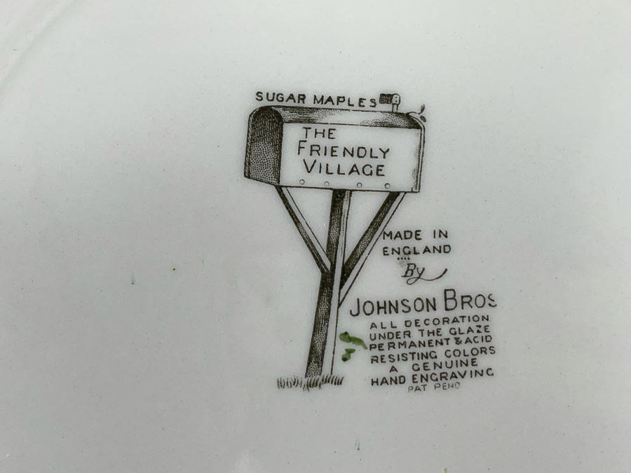 (5) Johnson Bros The Friendly Village 10.5” Large Dinner Plates Replacements Value $250 [Photo 9]