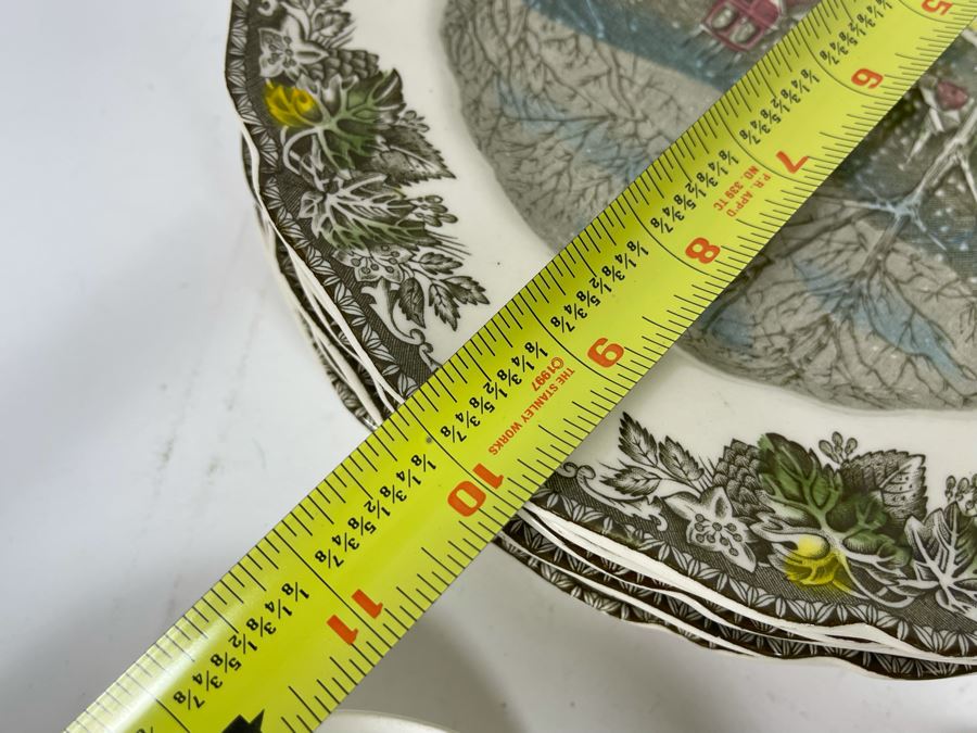 Johnson Bros The Friendly Village (6) 10” Plates And (6) 4.25” Dishes [Photo 11]