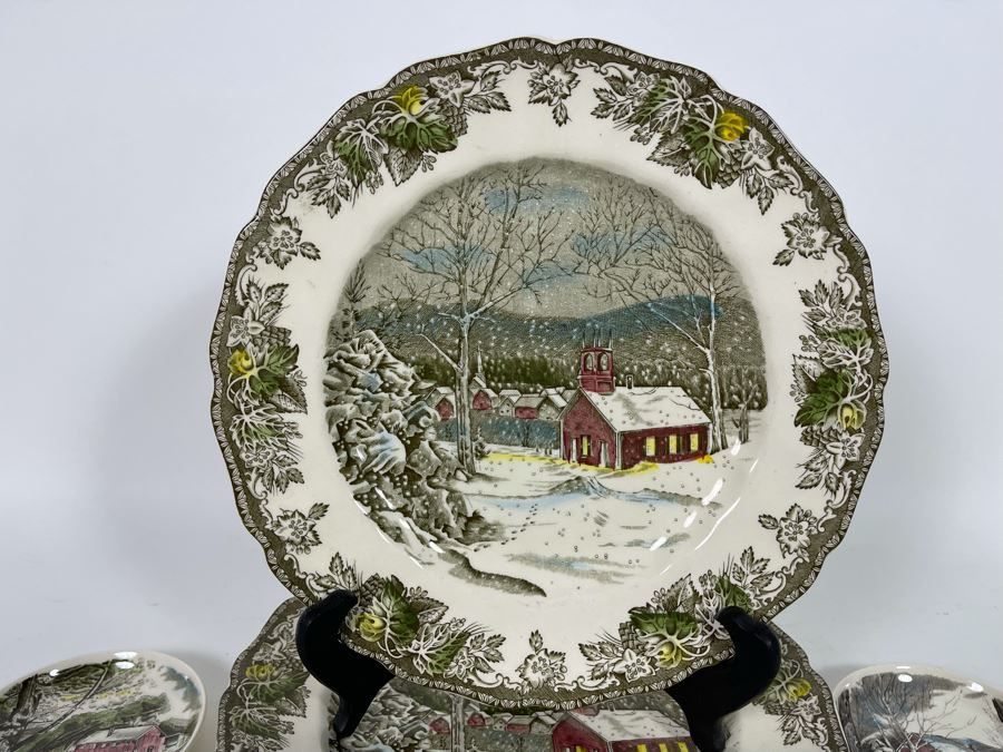 Johnson Bros The Friendly Village (6) 10” Plates And (6) 4.25” Dishes [Photo 4]