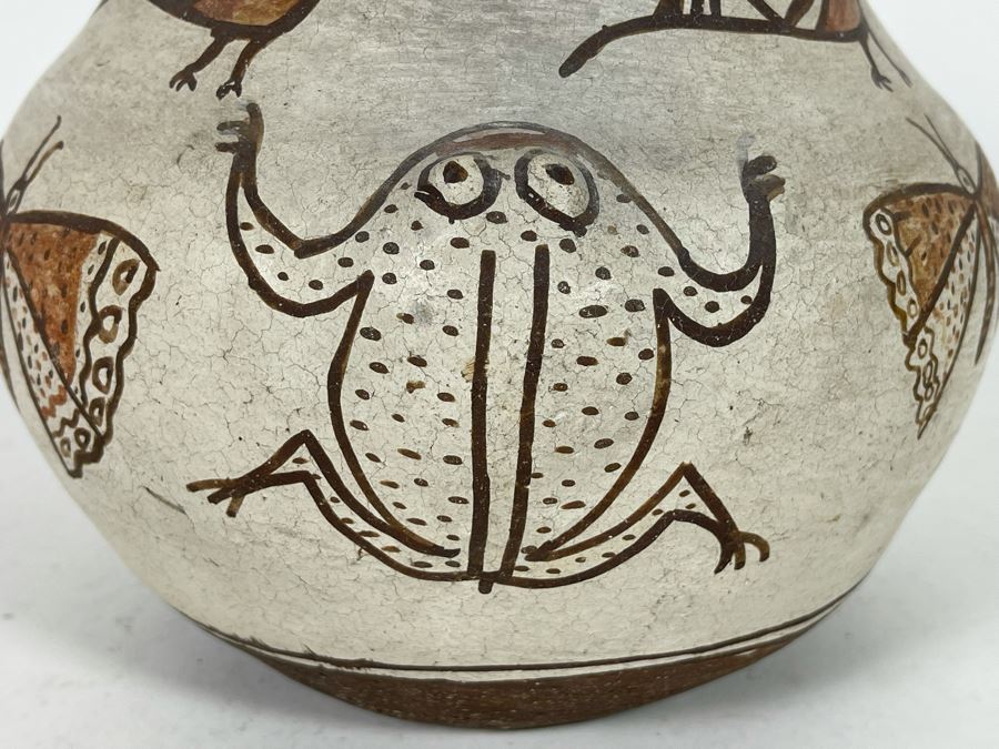 Antique Zuni Native American Frog Pot Featuring Frogs, Butterflies And Birds With Provenance 8W X 7H [Photo 5]