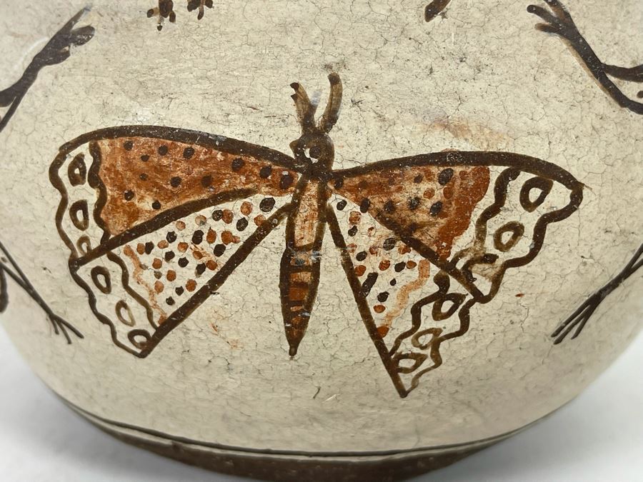 Antique Zuni Native American Frog Pot Featuring Frogs, Butterflies And Birds With Provenance 8W X 7H [Photo 13]