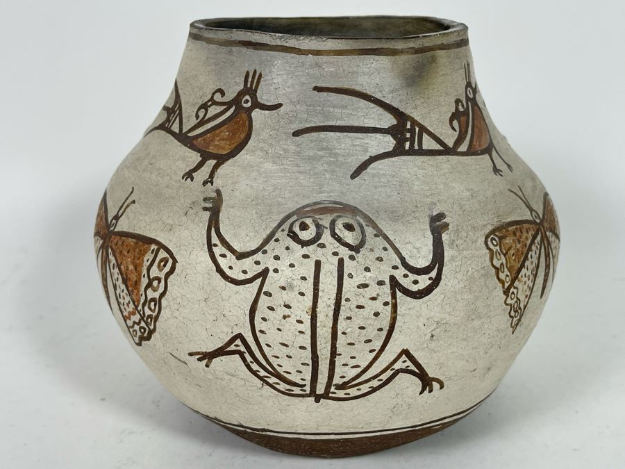 Antique Zuni Native American Frog Pot Featuring Frogs, Butterflies And Birds With Provenance 8W X 7H [Photo 3]