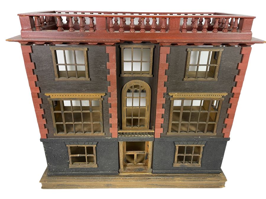 Vintage Handmade Custom Dollhouse 30W X 12D X 26H [Photo 3]