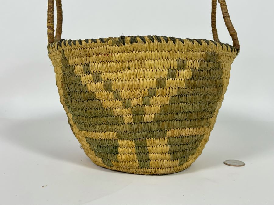 Vintage Native American Indian Handled Basket With Butterfly Design 9W X 12H [Photo 11]