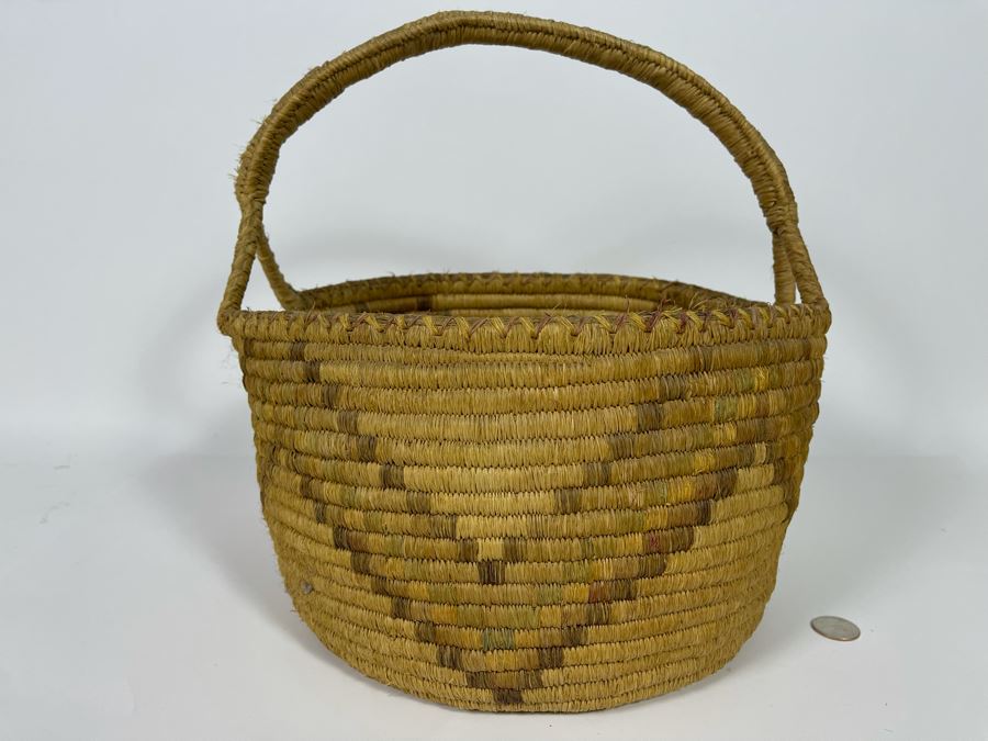 Vintage Native American Indian Handled Basket 12W X 14H [Photo 7]