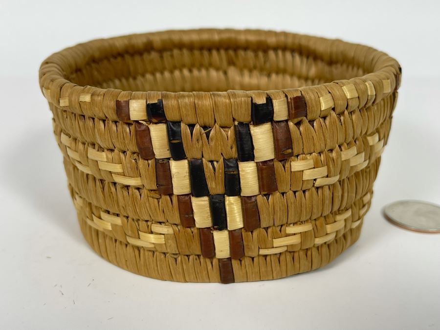 Small Native American Indian Fraser River Basket 4.5W X 2H [Photo 6]
