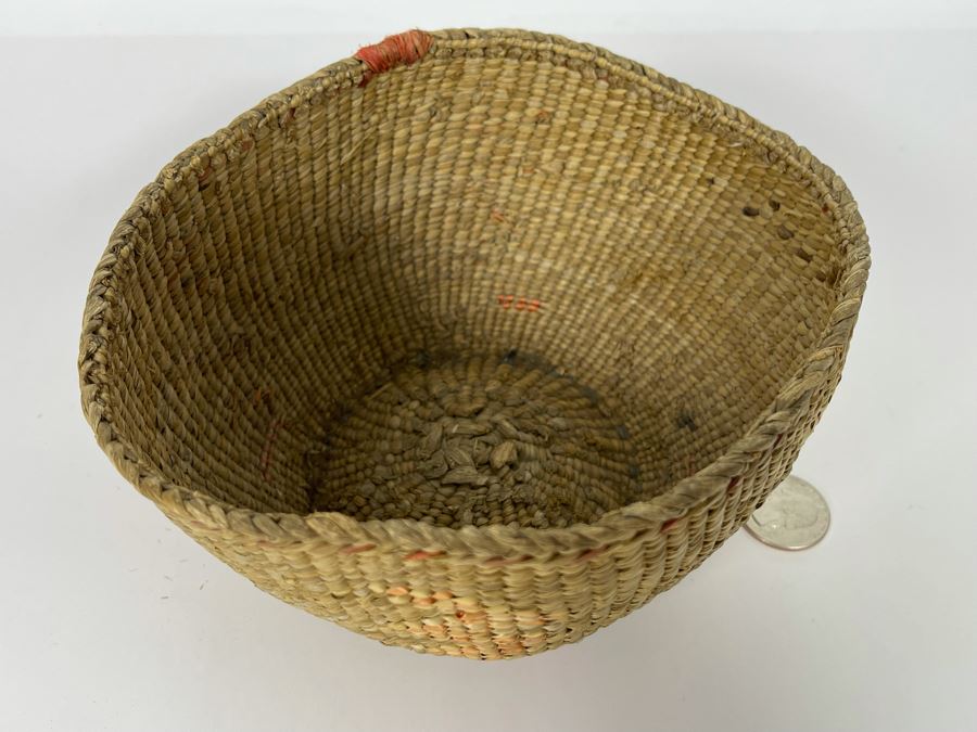 Vintage Quinault Indian Basket 7W X 3.5H [Photo 5]