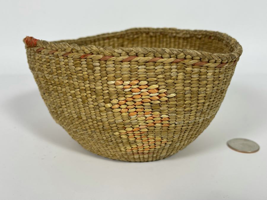 Vintage Quinault Indian Basket 7W X 3.5H [Photo 6]