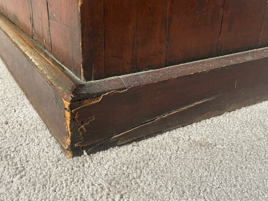 Antique English Gentleman’s Sea Captain’s Ship Pedestal Washstand With (3) Vintage Straight Razors 24W X 22D X 38H [Photo 25]