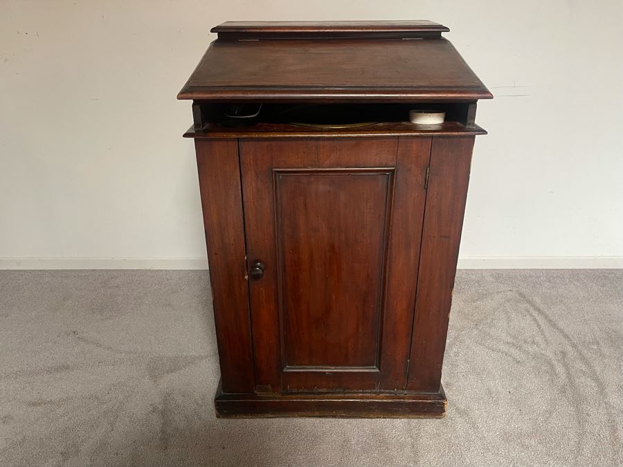 Antique English Gentleman’s Sea Captain’s Ship Pedestal Washstand With (3) Vintage Straight Razors 24W X 22D X 38H [Photo 7]