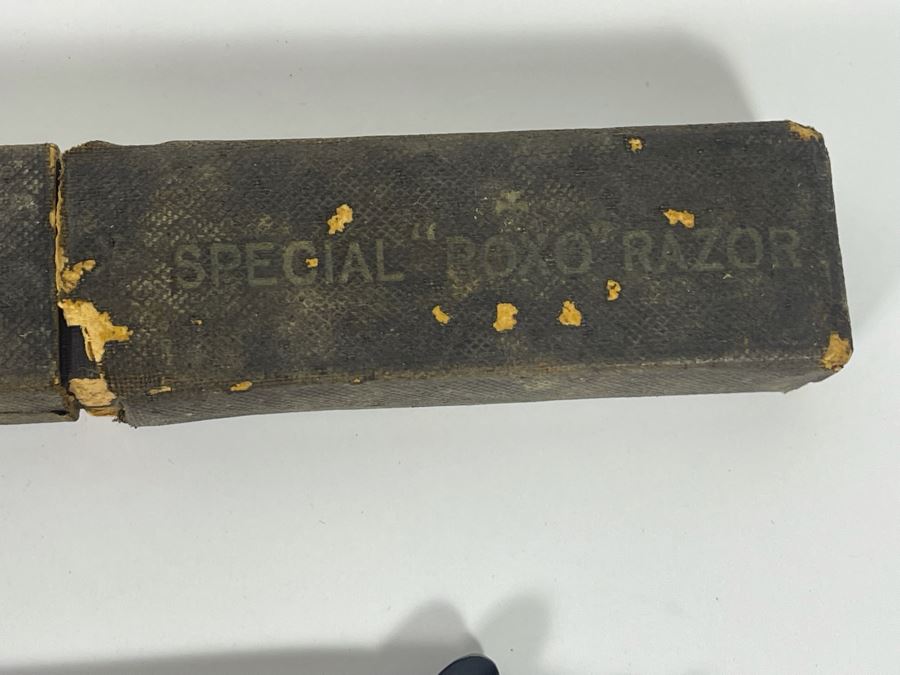 Antique English Gentleman’s Sea Captain’s Ship Pedestal Washstand With (3) Vintage Straight Razors 24W X 22D X 38H [Photo 21]