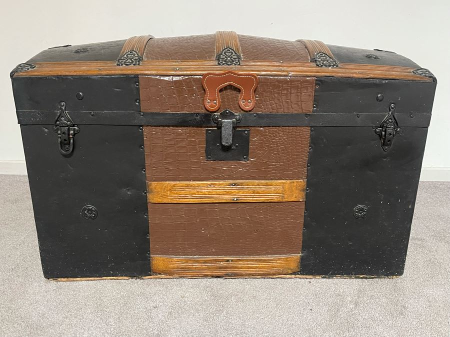 Vintage Domed Wood And Metal Trunk 32W X 17D X 19H [Photo 2]