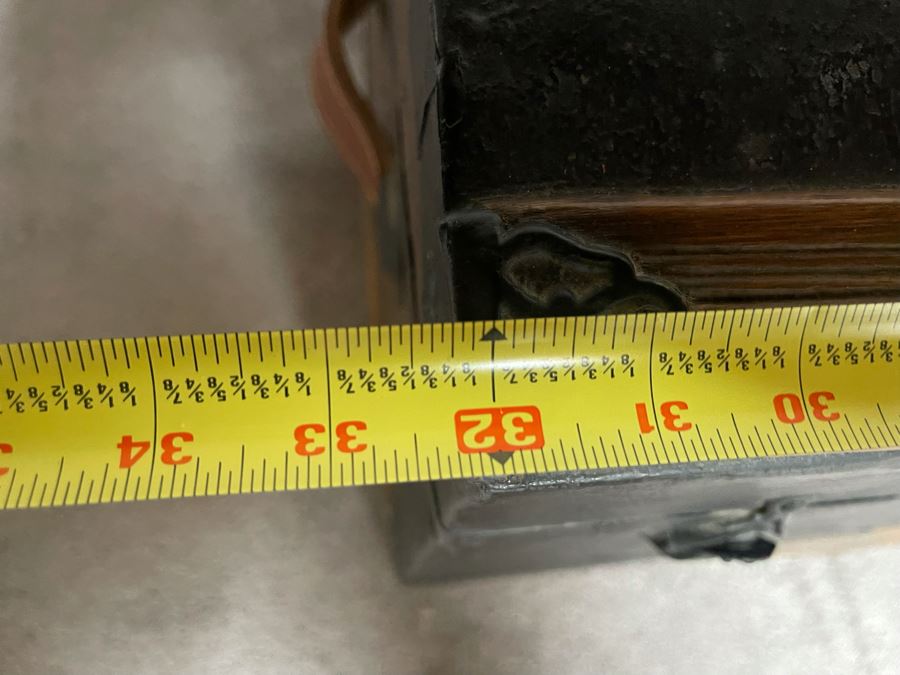 Vintage Domed Wood And Metal Trunk 32W X 17D X 19H [Photo 11]