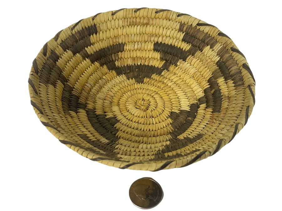 Vintage Native American Indian Papago Woven Basket 6.75R X 1.75H [Photo 1]