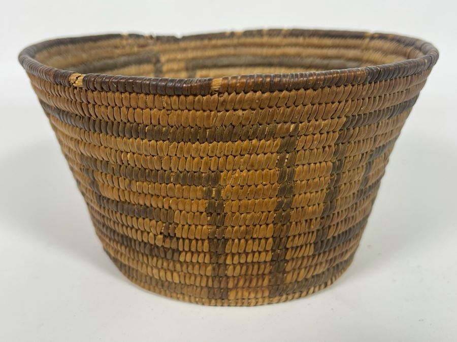Antique Native American Indian Pima Basket From Arizona Circa 1910 Some Wear From Age 6.5W X 3.5H [Photo 8]