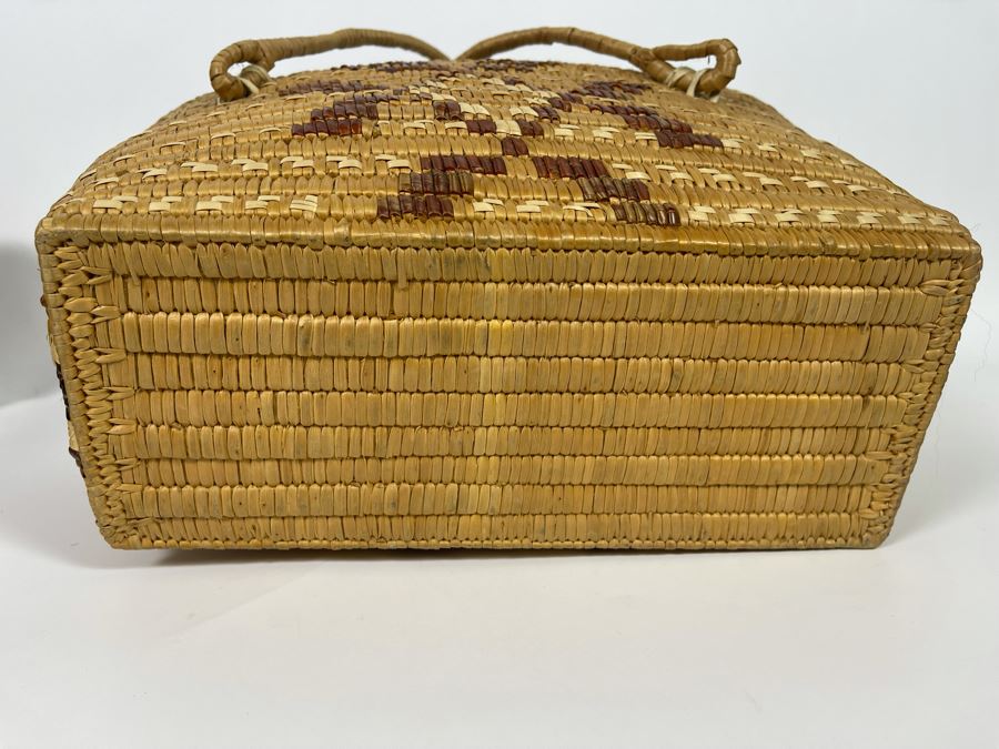 Large Vintage Fraser River (Thompson) Native American Indian Basket With Handles 14W X 8D X 8H [Photo 9]
