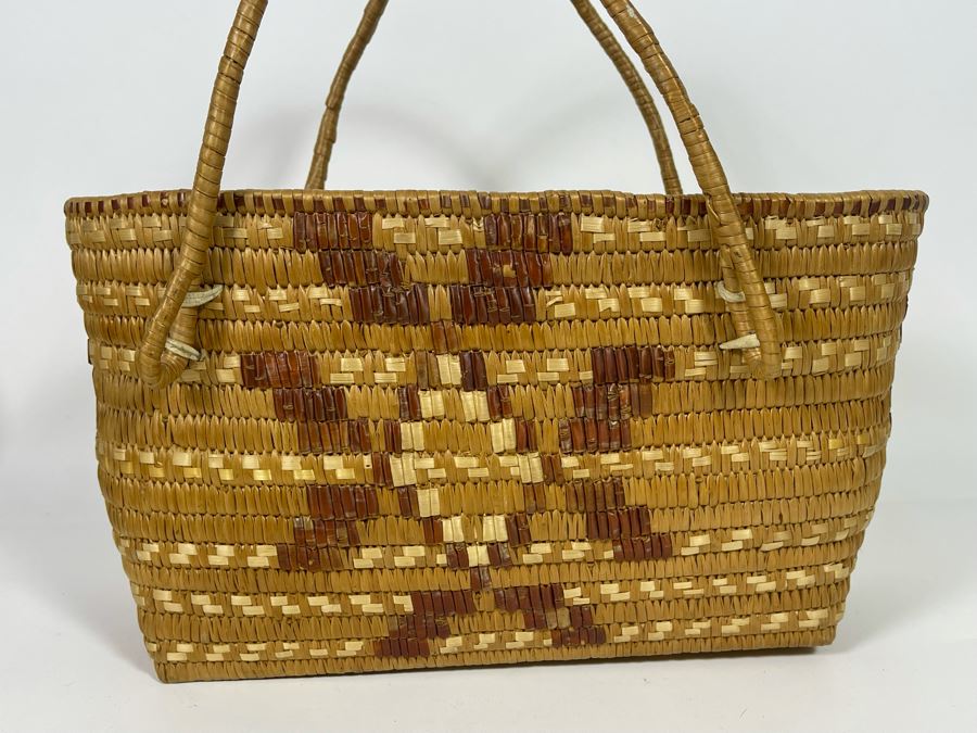 Large Vintage Fraser River (Thompson) Native American Indian Basket With Handles 14W X 8D X 8H [Photo 3]