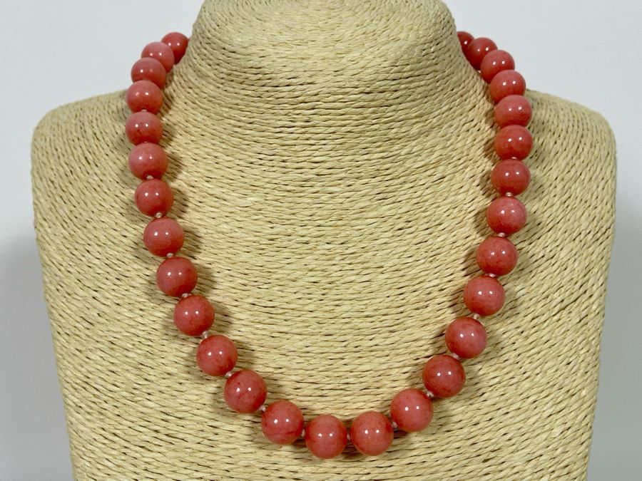 Large Coral Colored 12mm Beads 18” Necklace With 14k Gold Clasp [Photo 4]
