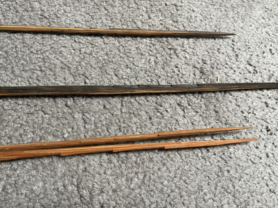 Vintage Native American Indian Bow And Various Hunting Arrows [Photo 15]