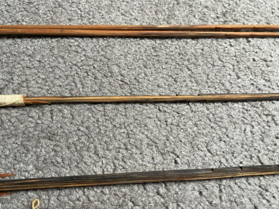 Vintage Native American Indian Bow And Various Hunting Arrows [Photo 18]