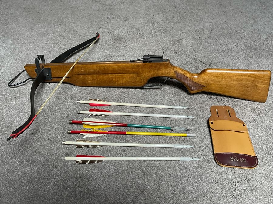 Vintage Wood And Metal Crossbow With Arrows [Photo 5]