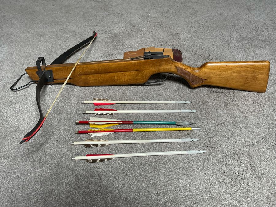 Vintage Wood And Metal Crossbow With Arrows [Photo 2]