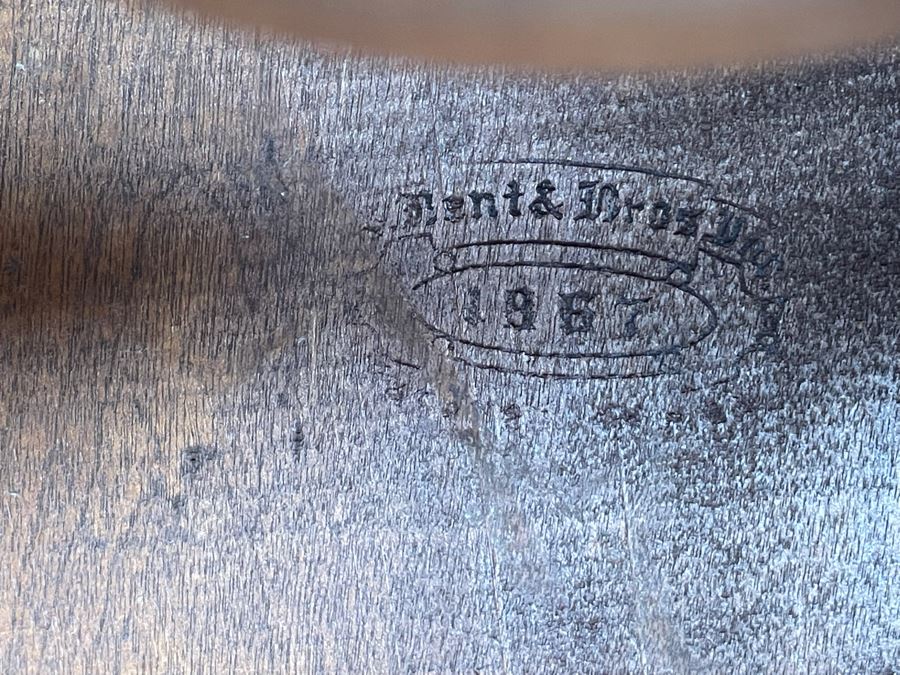 Vintage Windsor Armchair 27W X 22D X 35H [Photo 6]