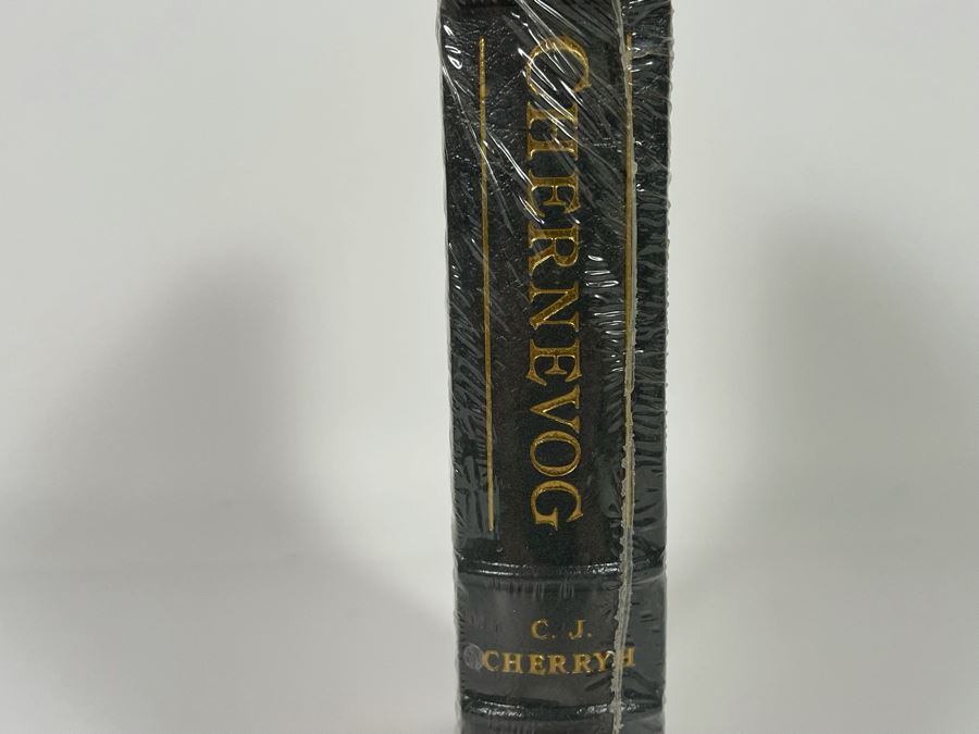 Sealed Signed First Edition Easton Press Book Chernevog By C. J. Cherryh [Photo 5]
