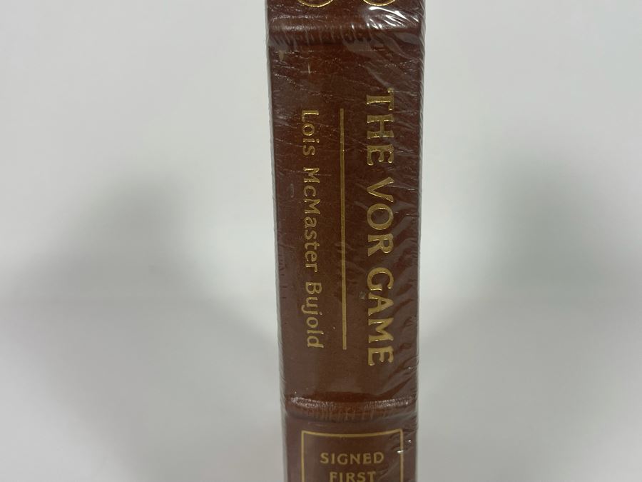 Sealed Signed First Edition Easton Press Book The Vor Game By Lois McMaster Bujold [Photo 5]