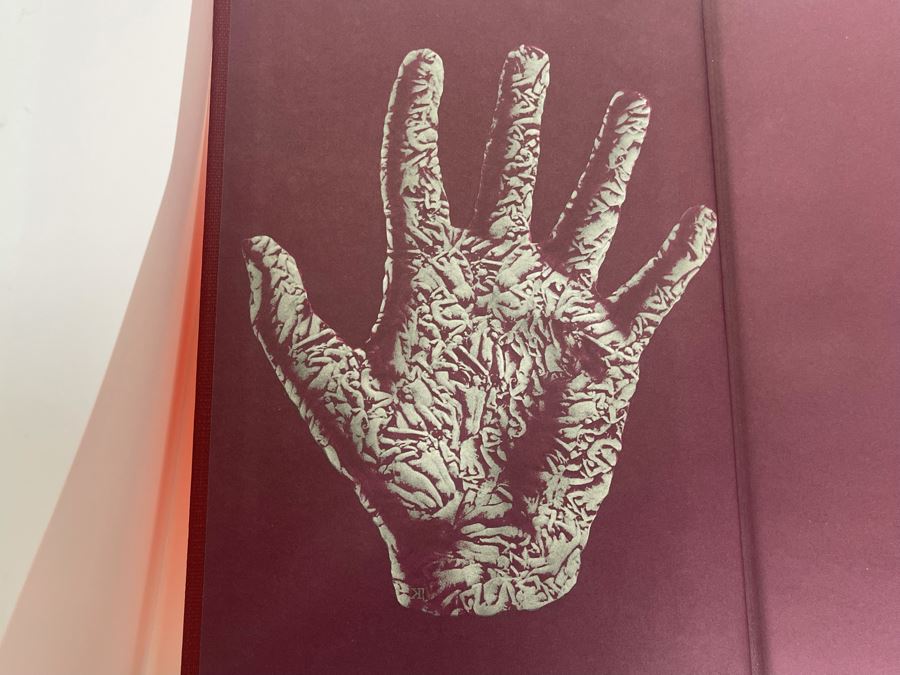 Signed Limited First Printing Hardcover Book With Slipcover Books Of Blood By Clive Barker [Photo 4]