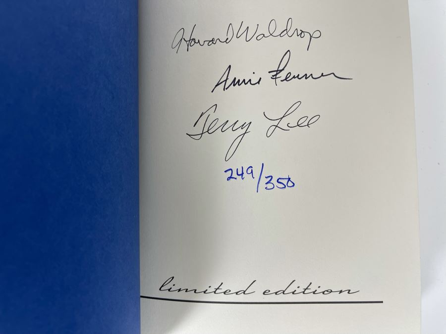 Signed Limited First Edition Hardcover Books Book Set With Slipcover Them Bones And A Dozen Tough Jobs By Howard Waldrop [Photo 11]