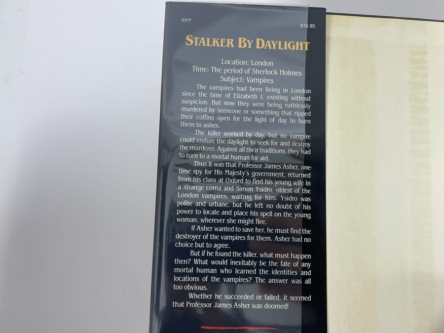 Signed First Edition Hardcover Book Those Who Hunt The Night By Barbara Hambly [Photo 4]