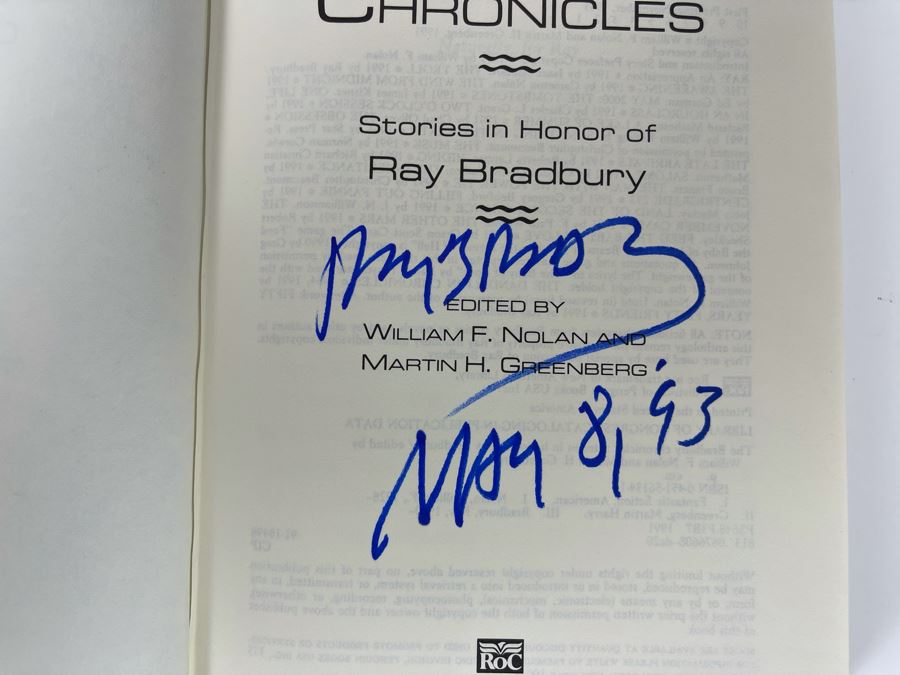 Signed First Printing Hardcover Book The Bradbury Chronicles: Stories In Honor Of Ray Bradbury Signed By Ray Bradbury [Photo 6]