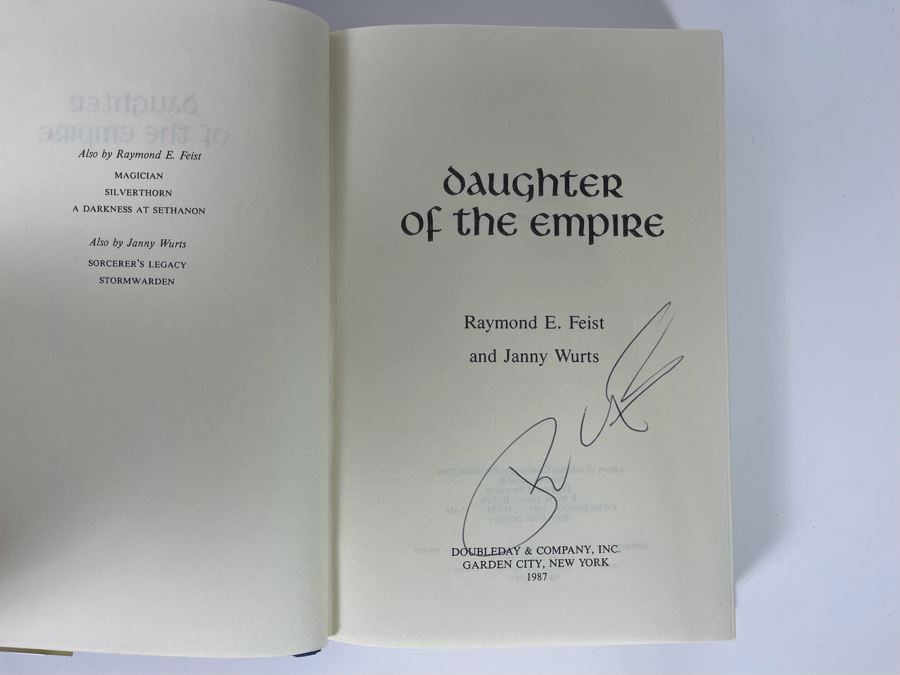 Signed First Edition Hardcover Book Daughter Of The Empire By Raymond E. Feist [Photo 5]