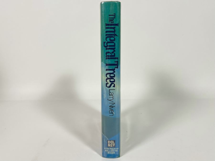 Signed First Edition Hardcover Book The Integral Trees By Larry Niven [Photo 3]