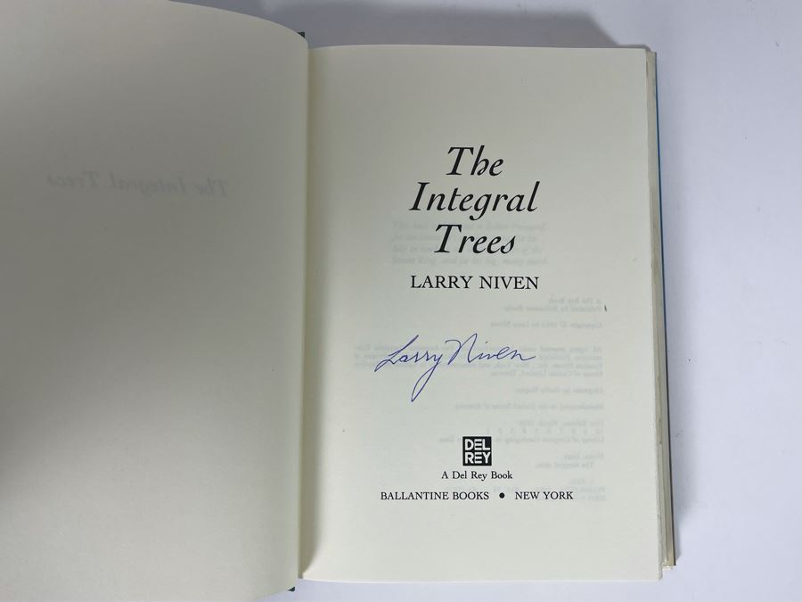 Signed First Edition Hardcover Book The Integral Trees By Larry Niven [Photo 5]