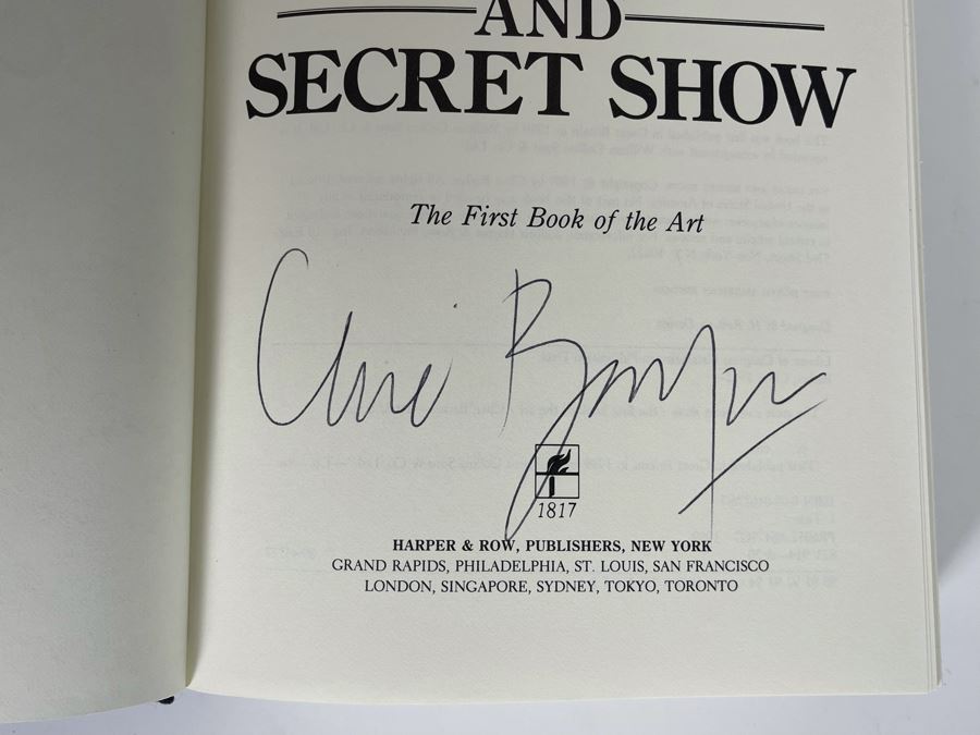 Signed First North American Edition Hardcover Book The Great And Secret Show By Clive Barker [Photo 6]
