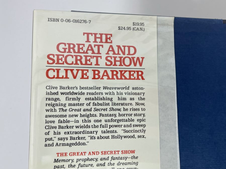 Signed First North American Edition Hardcover Book The Great And Secret Show By Clive Barker [Photo 4]