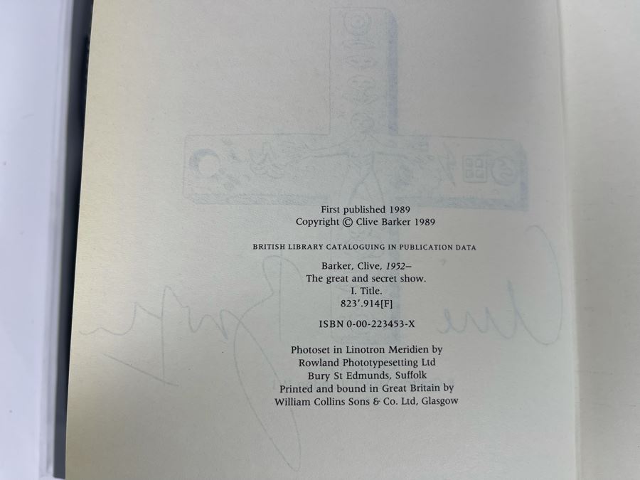 Signed First Edition Hardcover Book The Great And Secret Show By Clive Barker [Photo 8]