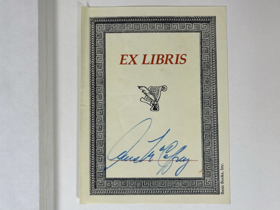 Signed First Edition Hardcover Book Dragonquest By Anne McCaffrey (Signed By Anne McCaffrey On Loose Bookplate) [Photo 6]