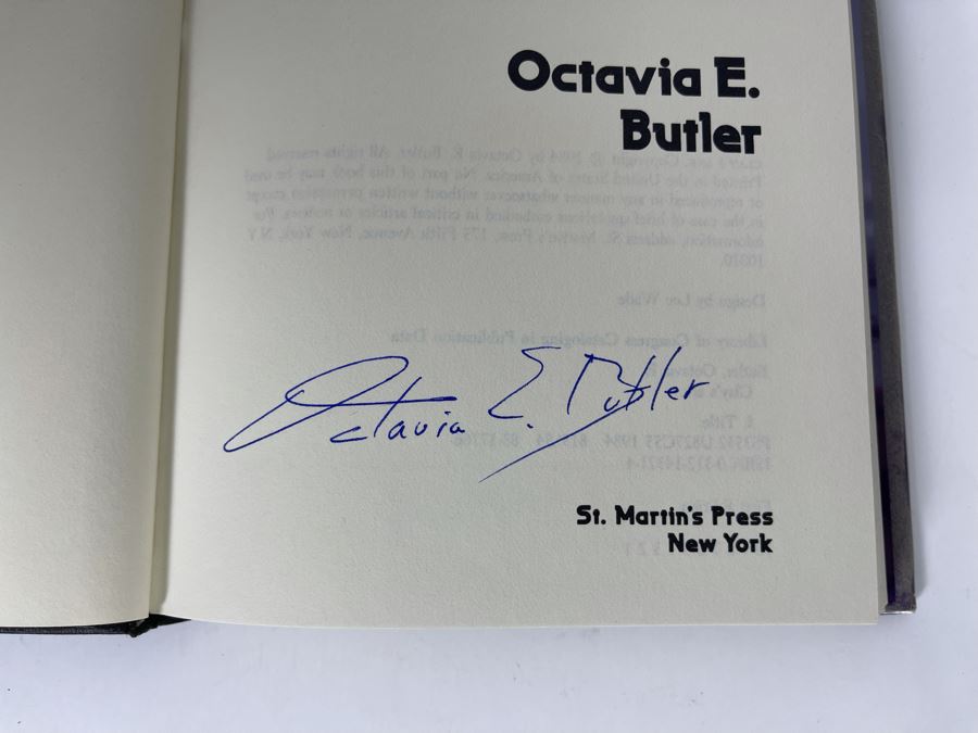 Signed First Edition Hardcover Book Clay’s Ark By Octavia E. Butler [Photo 6]
