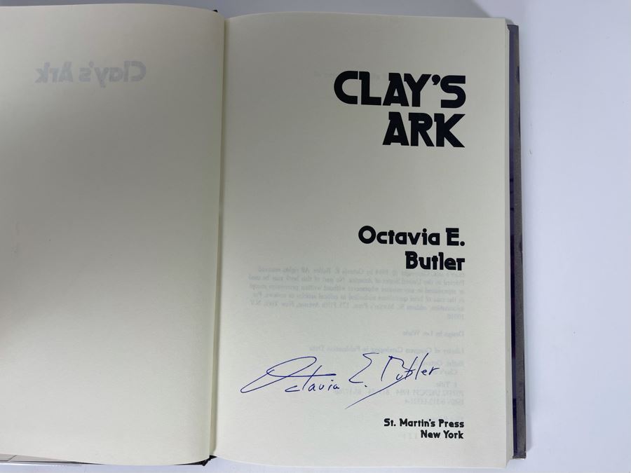 Signed First Edition Hardcover Book Clay’s Ark By Octavia E. Butler [Photo 5]