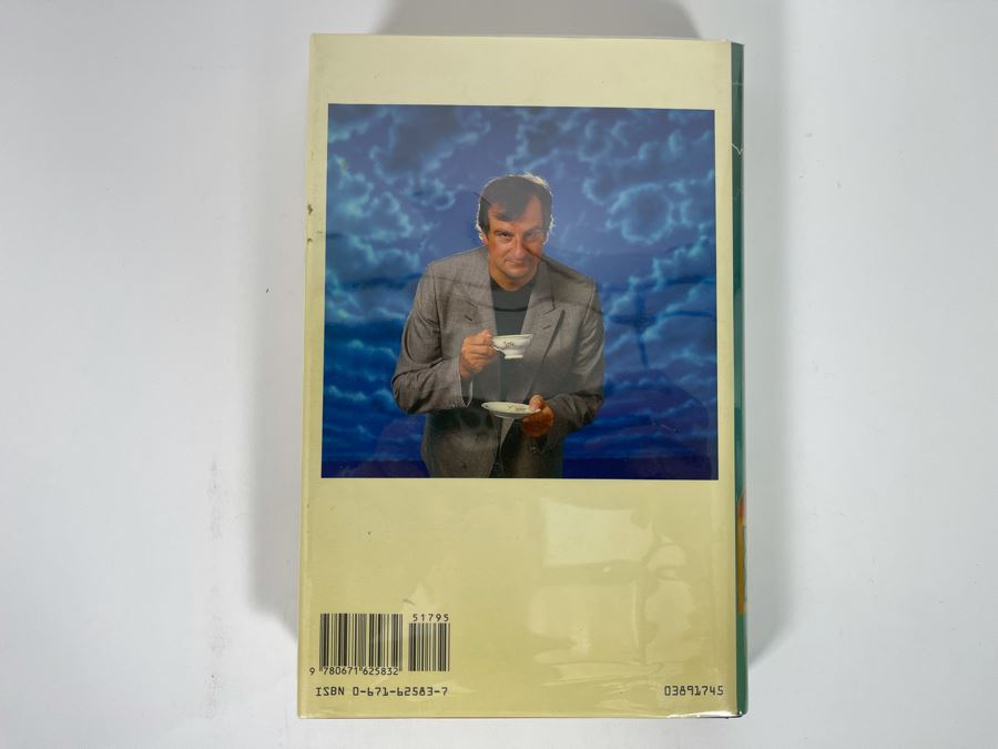 Signed First Edition Hardcover Book The Long Dark Tea-Time Of The Soul By Douglas Adams [Photo 9]