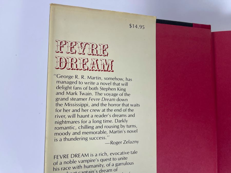 Signed First Edition Hardcover Book Fevre Dream By George R. R. Martin [Photo 4]