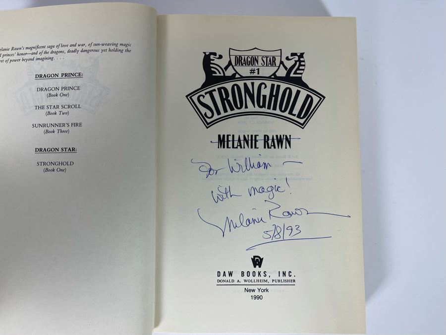 Signed First Printing Hardcover Book Dragon Star #1 Stronghold By Melanie Rawn [Photo 5]