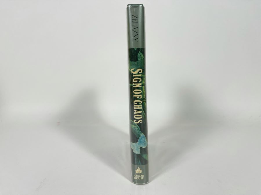 Signed First Edition Hardcover Book Sign Of Chaos By Roger Zelazny [Photo 3]