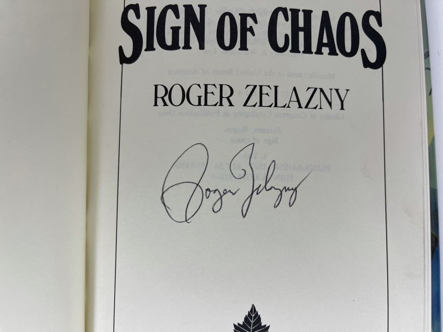 Signed First Edition Hardcover Book Sign Of Chaos By Roger Zelazny [Photo 6]