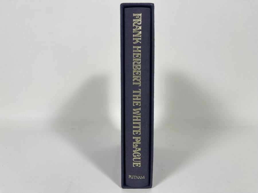 Signed Limited / First Edition Hardcover Book With Slipcover The White Plague By Frank Herbert (Author Of DUNE) [Photo 3]