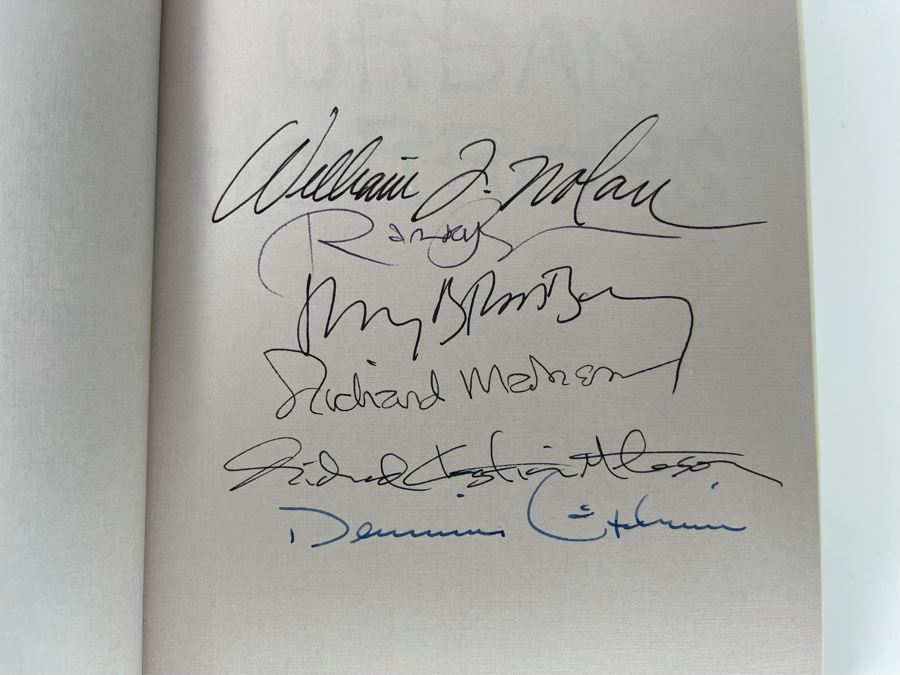 Signed Limited / First Edition Hardcover Book With Slipcover Urban Horrors Signed By 12 Authors Including Ray Bradbury [Photo 8]